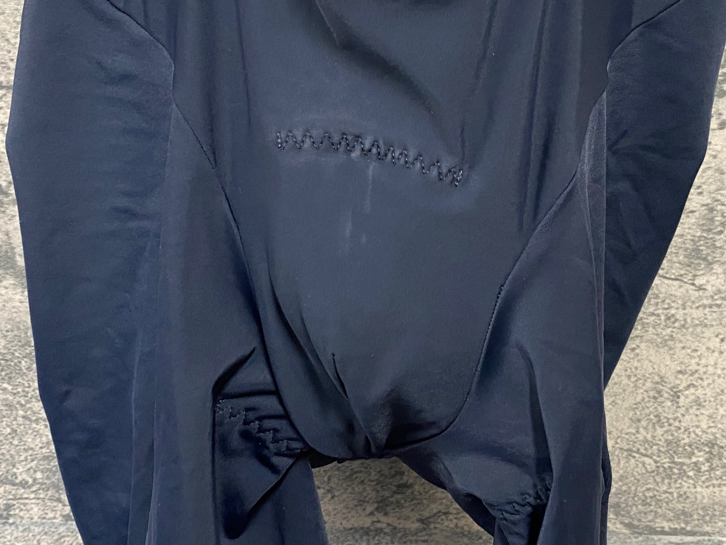 JB538 アソス assos エキップ EQUIPE RS PROF BLACK ビブショーツ 黒 XL ※裾ゴム切れ