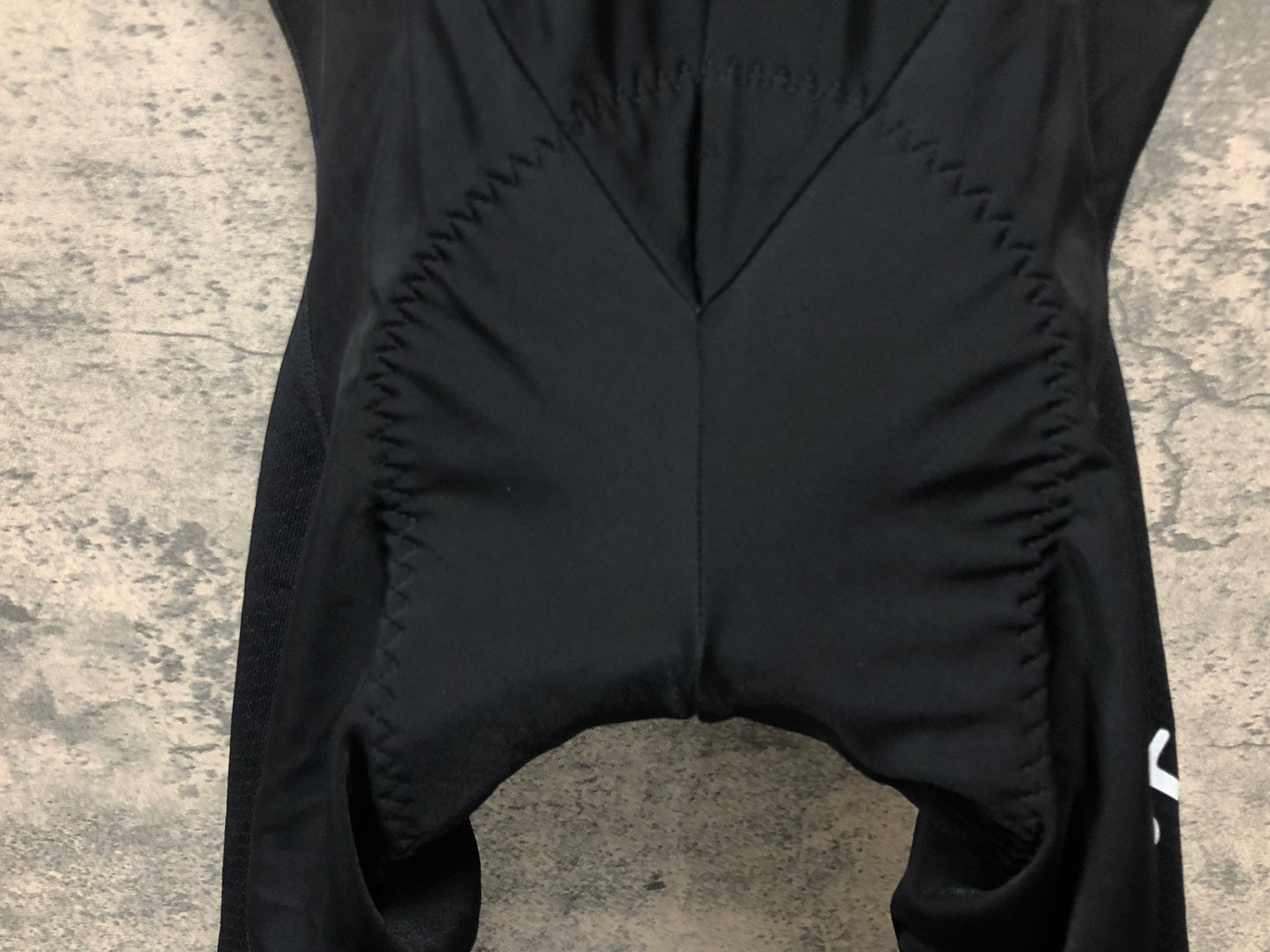 IO965 レリック reric ビブショーツ 黒 L