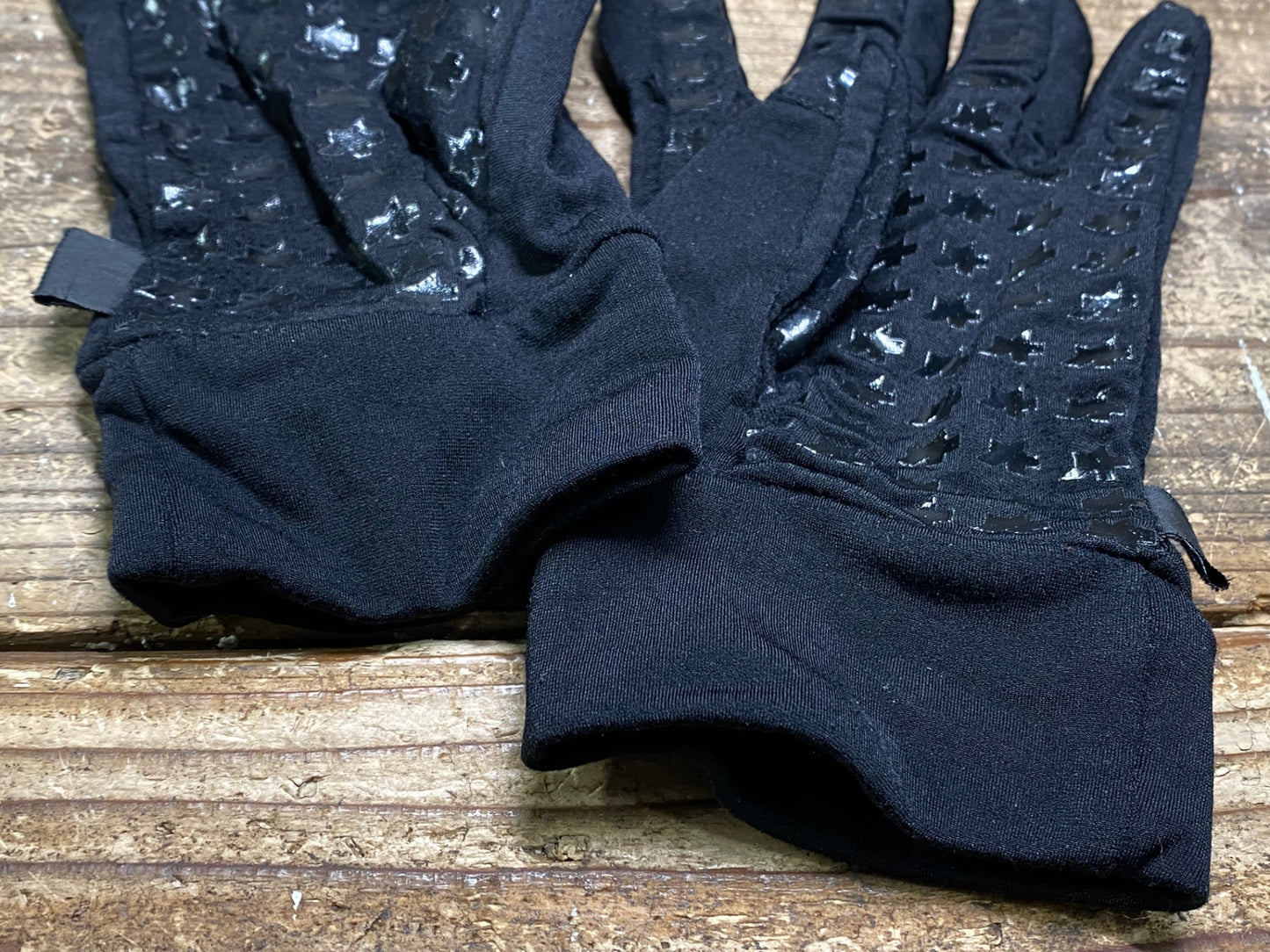 IU306 アソス Assos 裏起毛 長指 サイクルグローブ 黒 M