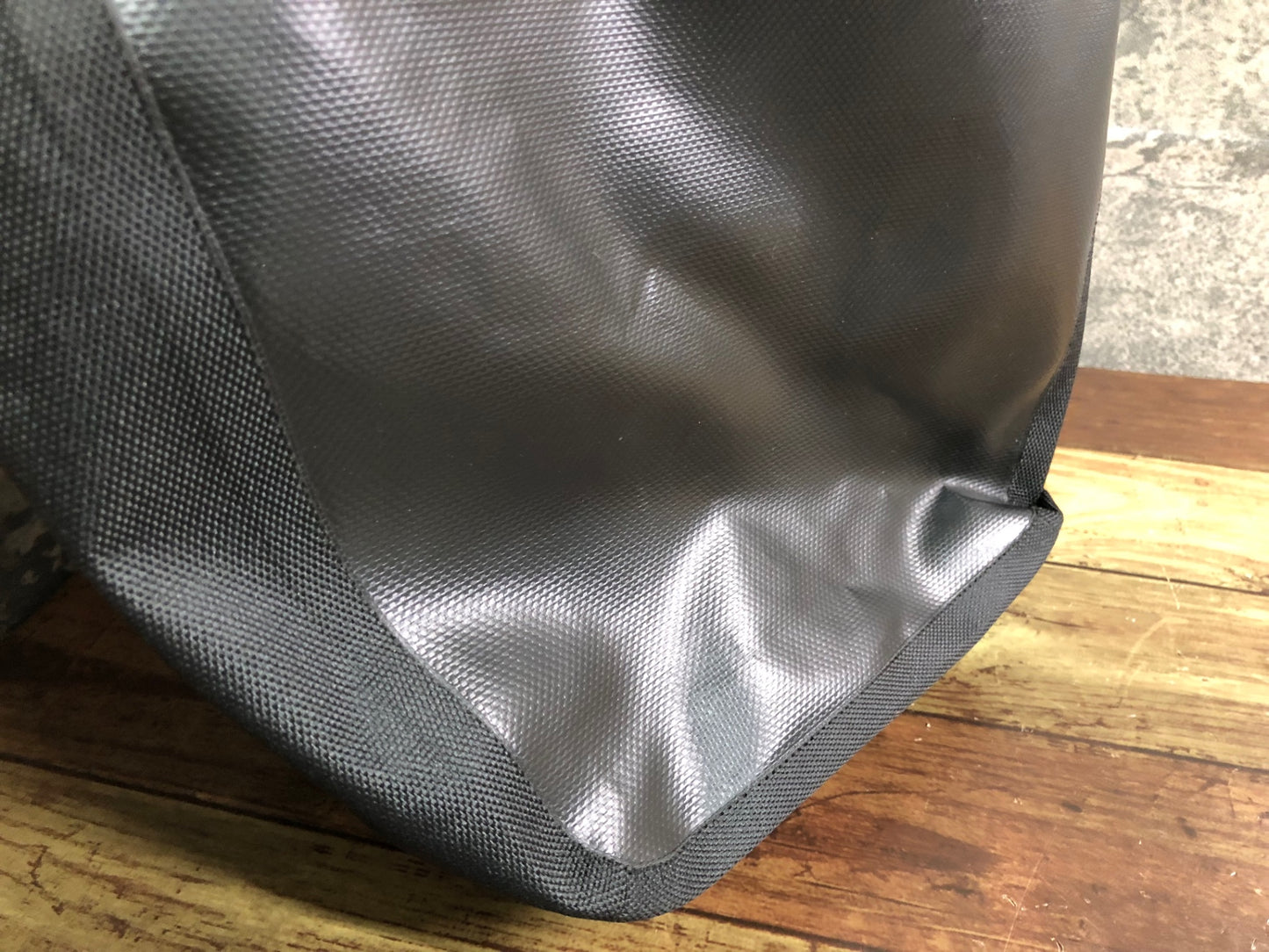 IJ153 オルトリーブ ORTLIEB WATERPROOF CITY パニアバッグ サイドバッグ 黒