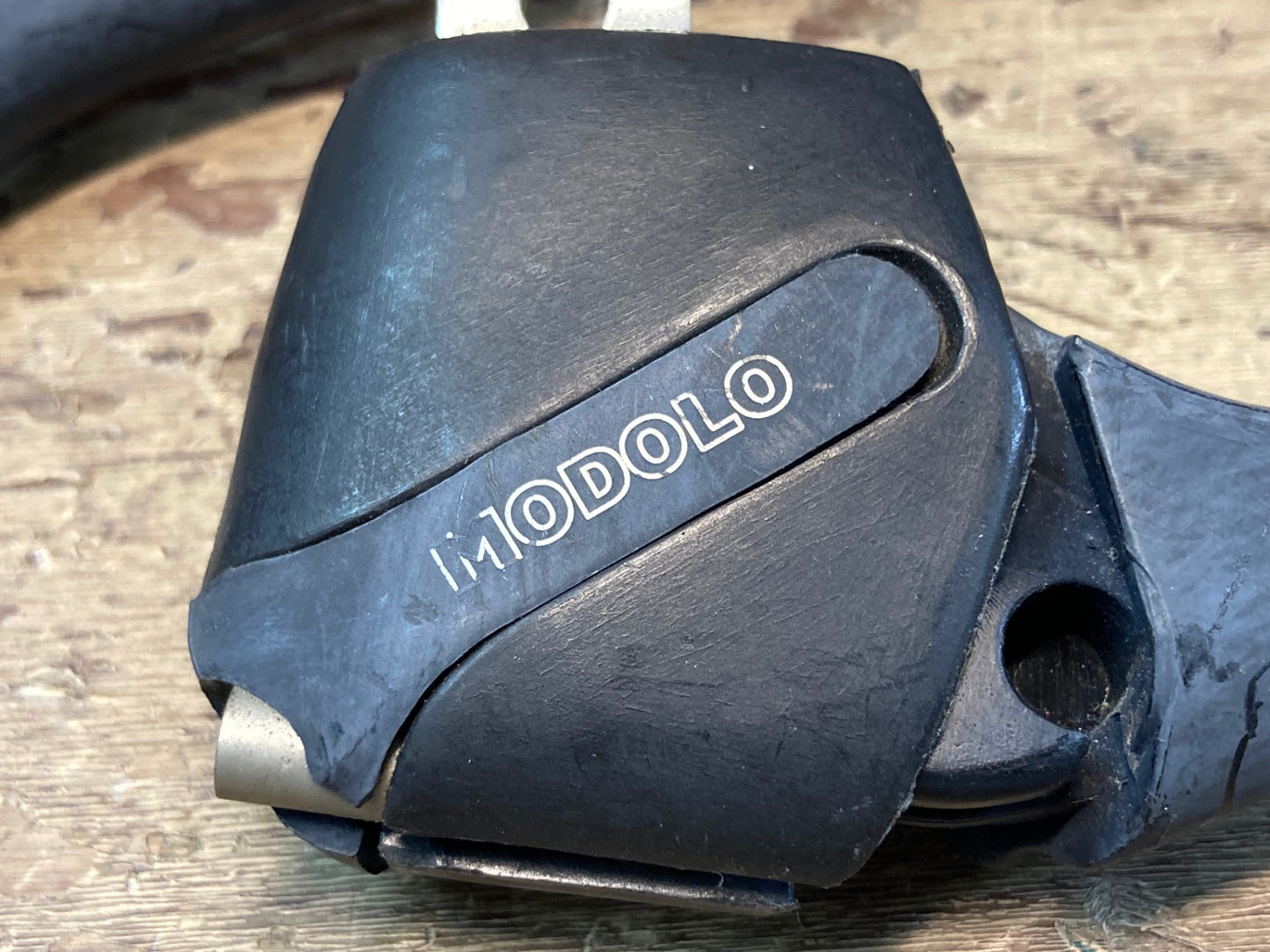 IL931 モドロ Modolo フラットバー用ブレーキレバー 樹脂製 ヴィンテージ Φ22.2