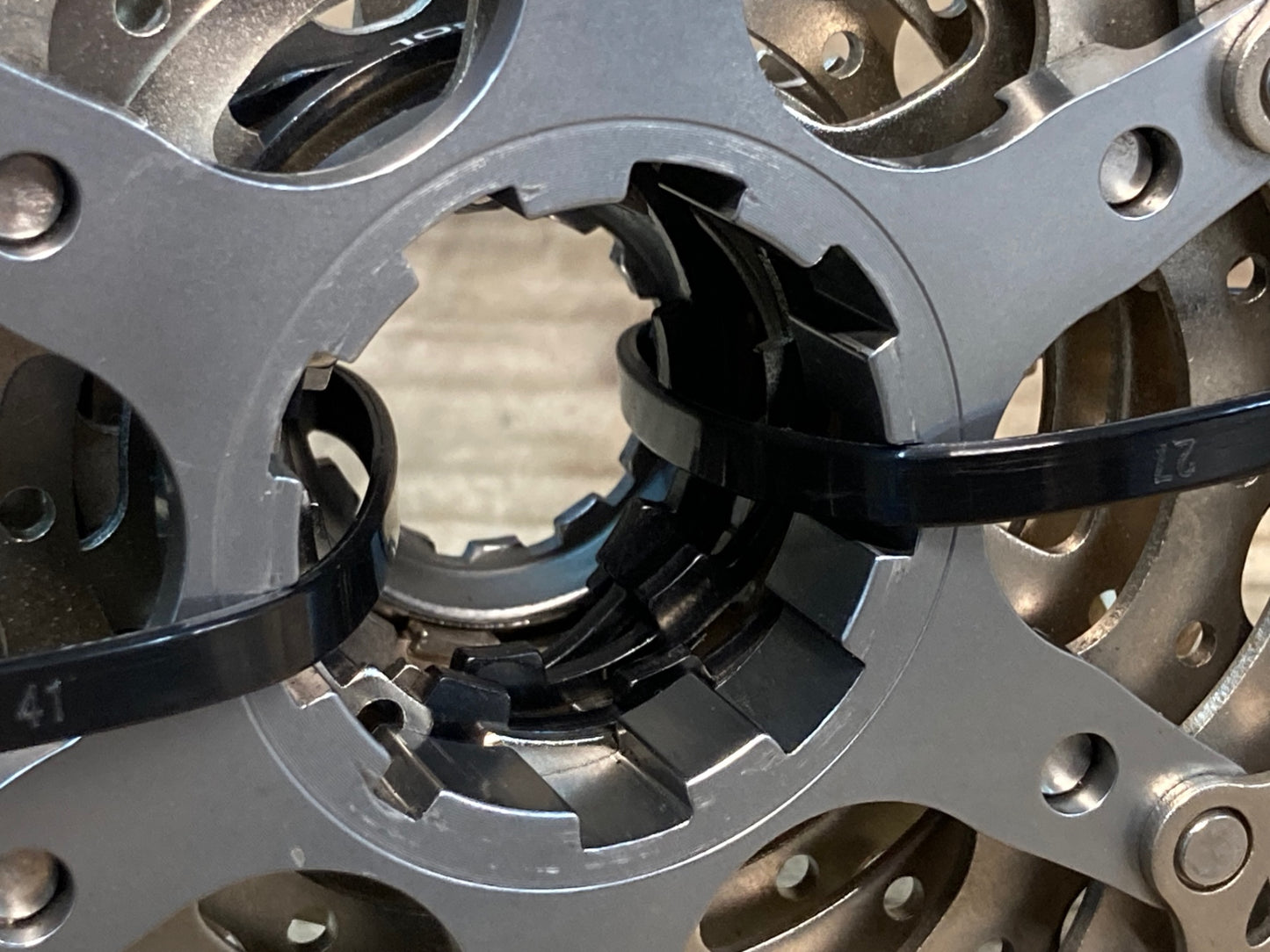 IQ915 シマノ SHIMANO アルテグラ ULTEGRA CS-6700 スプロケット 12-30T 10S