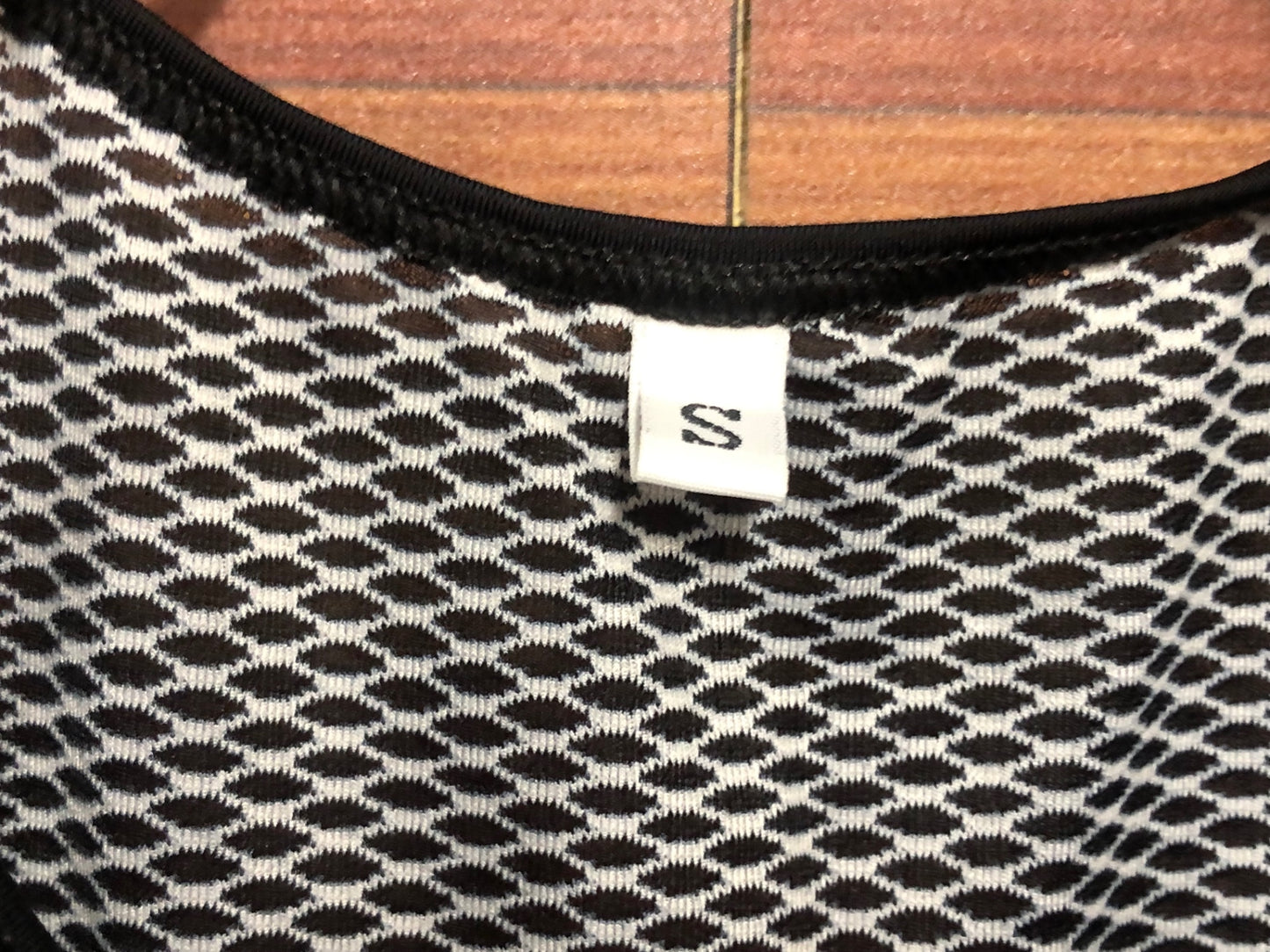 IL127 カステリ CASTELLI CHPT3 ノースリーブ ベースレイヤー 黒 S