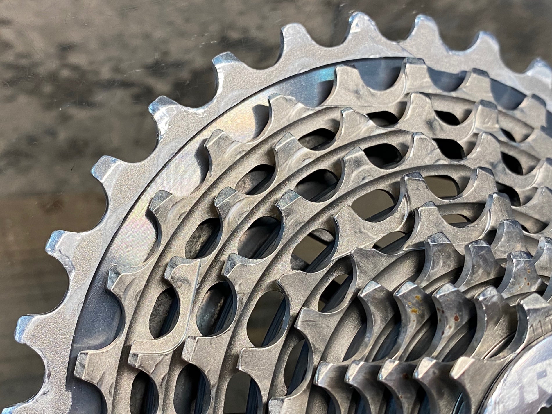 IE468 スラム SRAM レッド RED XG1190 スプロケット 11S 11-32T