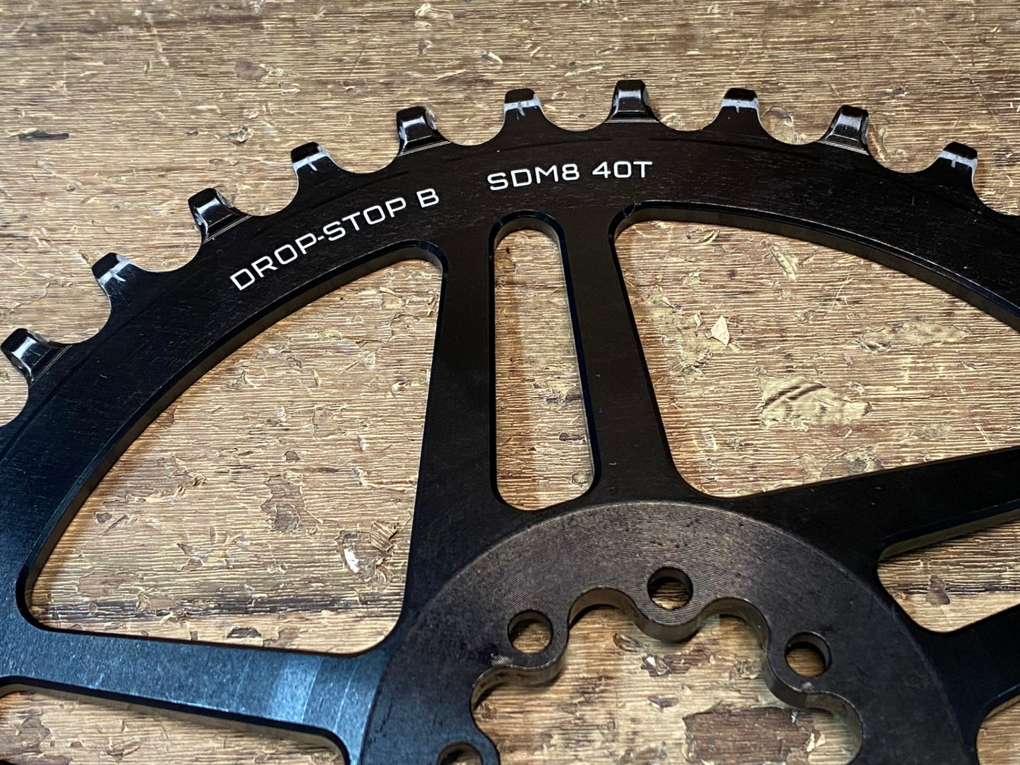 IL545 ウルフトゥース WOLFTOOTH COMPONENTS DROP-STOP B ダイレクトマウント チェーンリング SRAM 8ボルト 40T ナローワイド