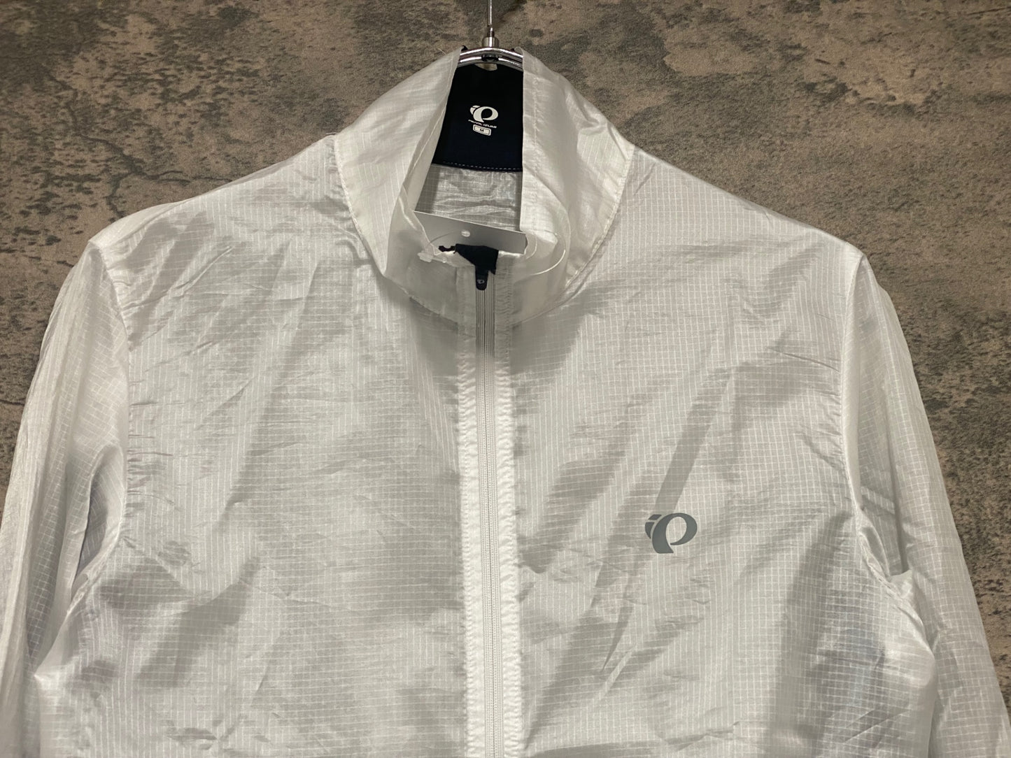 IZ214 パールイズミ PEARL iZUMi 長袖 ウィンドブレーカー 白 M