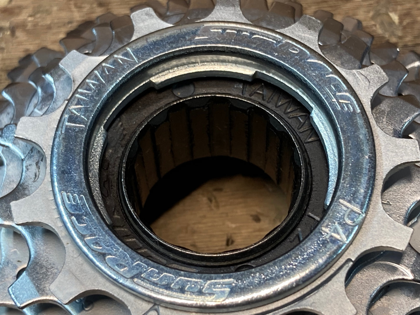 IN057 サンレース SUNRACE P4 スプロケット 7S 13-25T