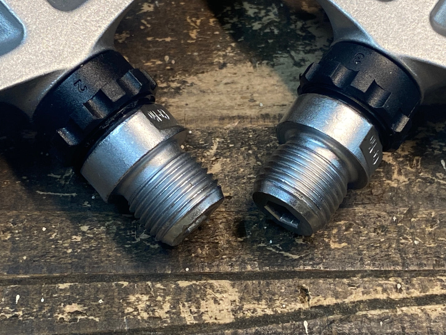 IY495 シマノ SHIMANO PD-A530 片面フラット ビンディングペダル SPD