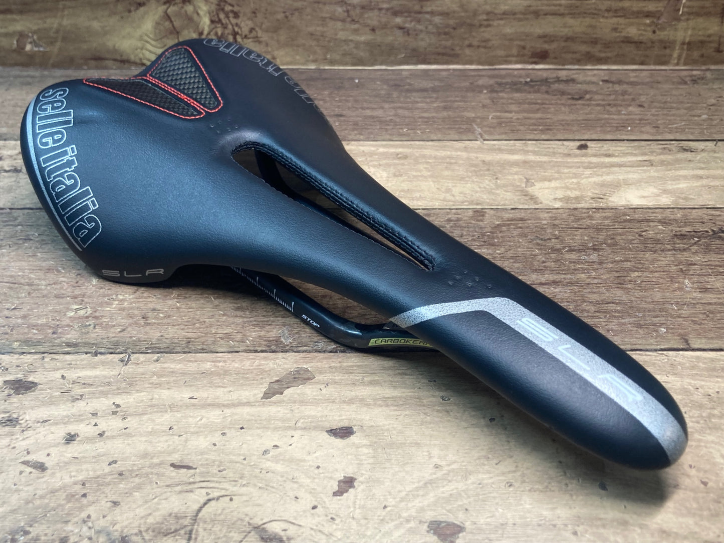 IE941 セライタリア Selle Italia SLR KIT CARBONIO FLOW サドル カーボンレール 黒