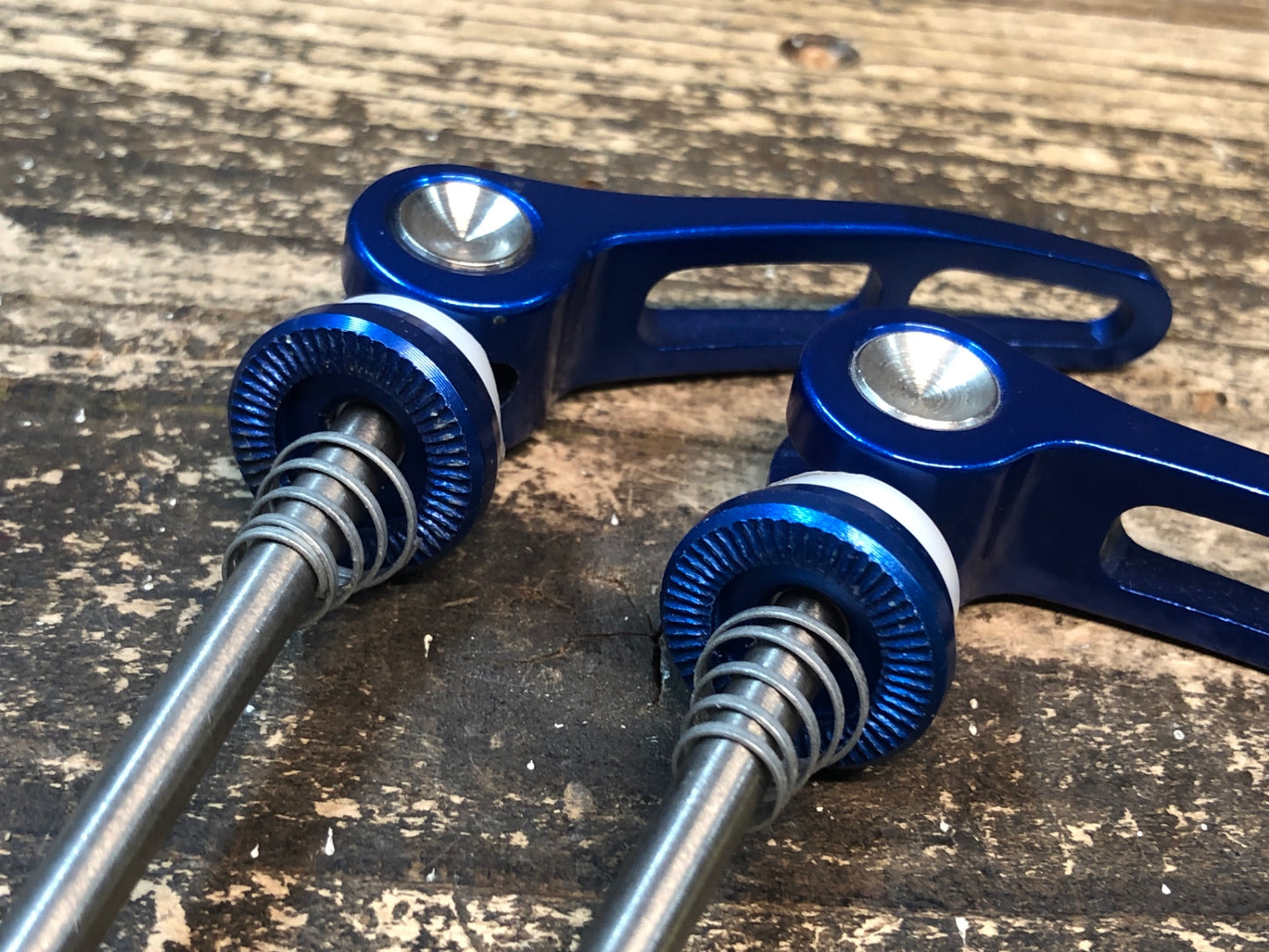 IF593 WR COMPOSITI チタン クイックリリース 前後セット 100mm 130mm 青