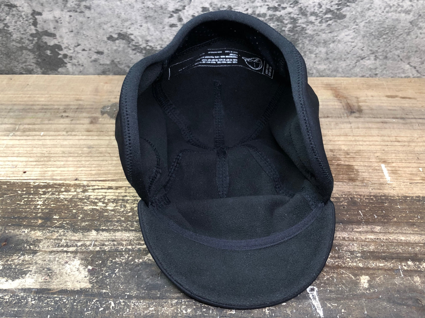 IS736 ラファ Rapha サイクルキャップ 黒 フリーサイズ 裏起毛