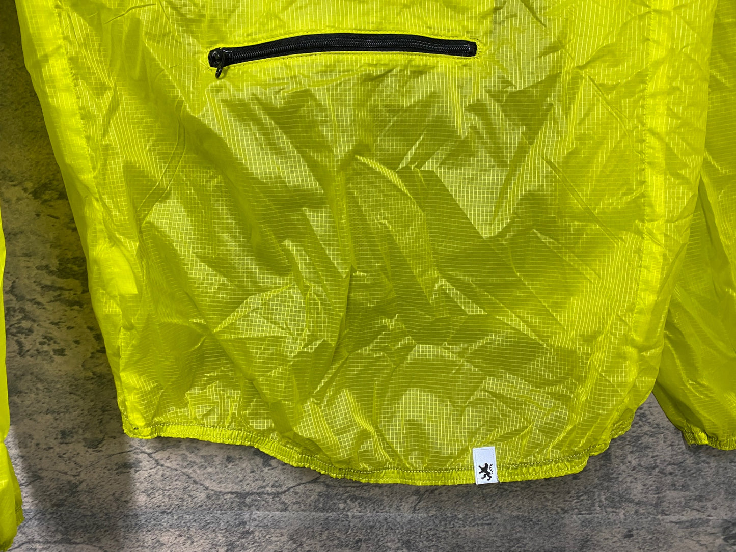 IY252 カペルミュール KAPELMUUR 長袖 ウィンドブレーカー 黄 XS