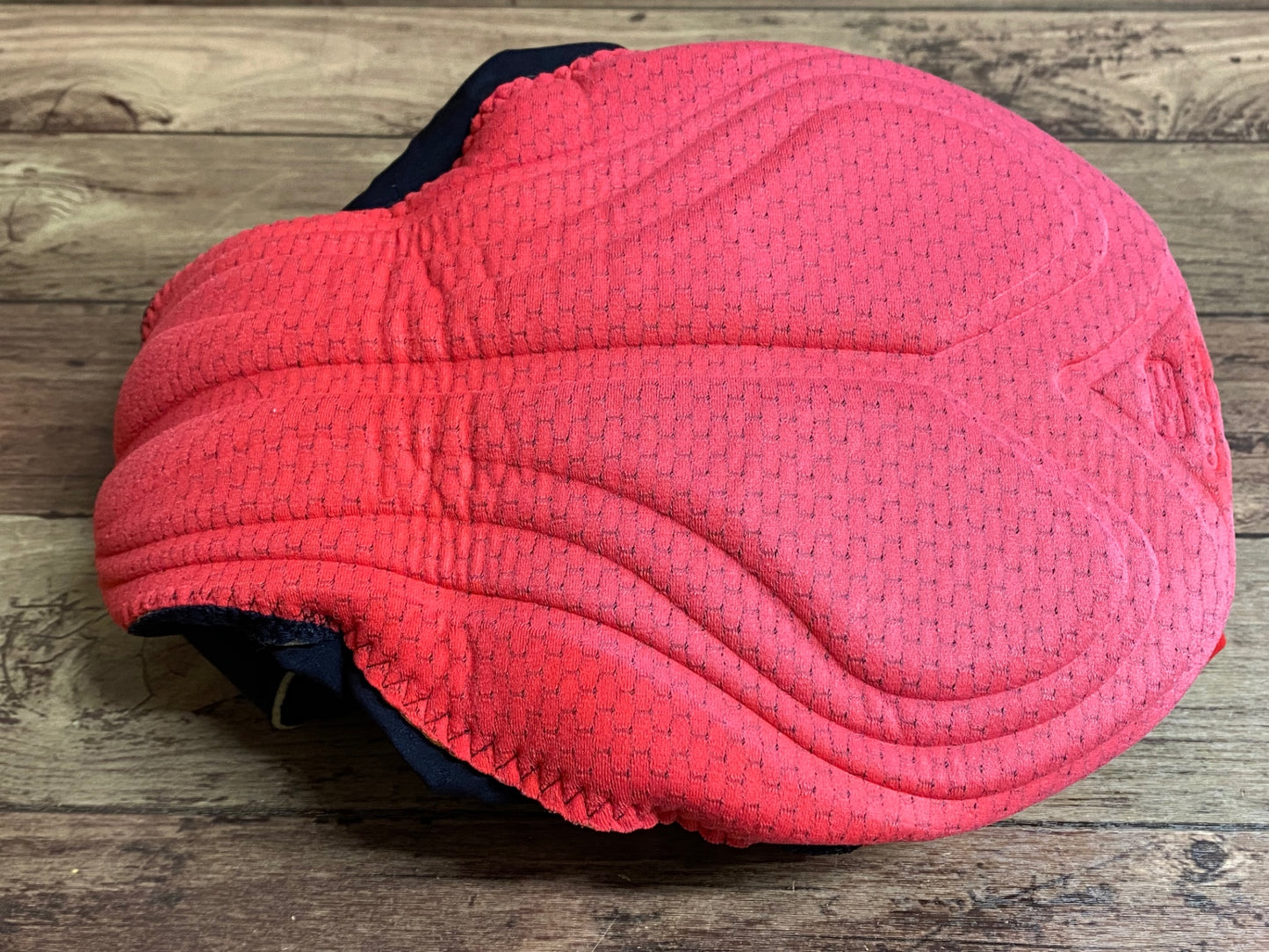 IN808 エチュオンド ETXEONDO ビブショーツ 黒 赤 M