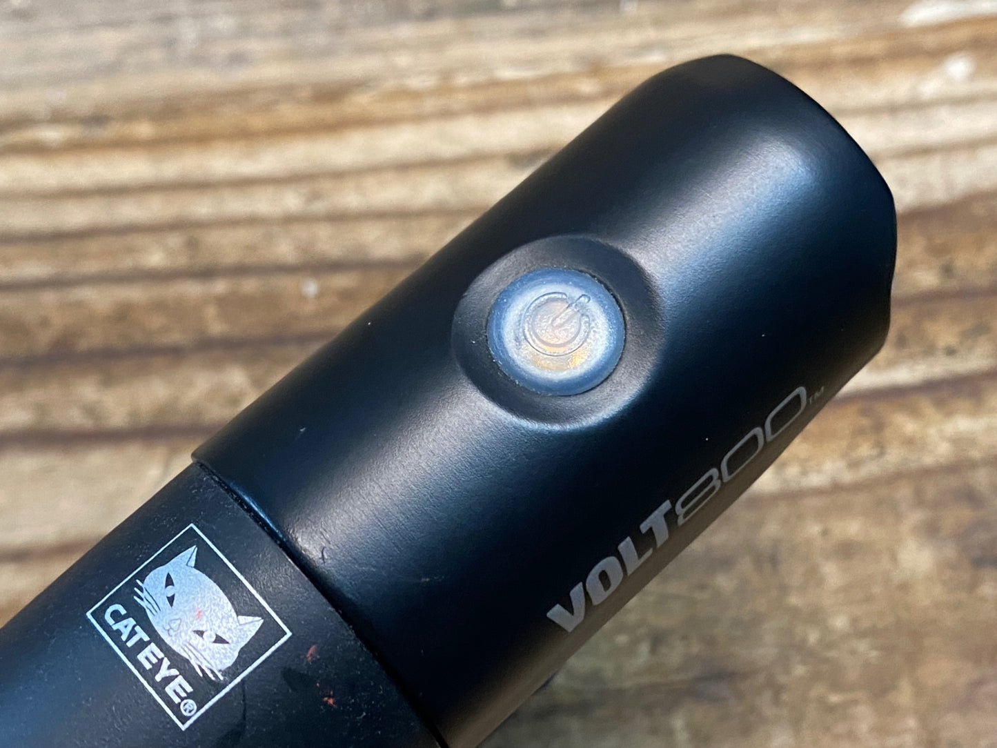 IO317 キャットアイ CATEYE VOLT800 フロントライト ※動作確認済み