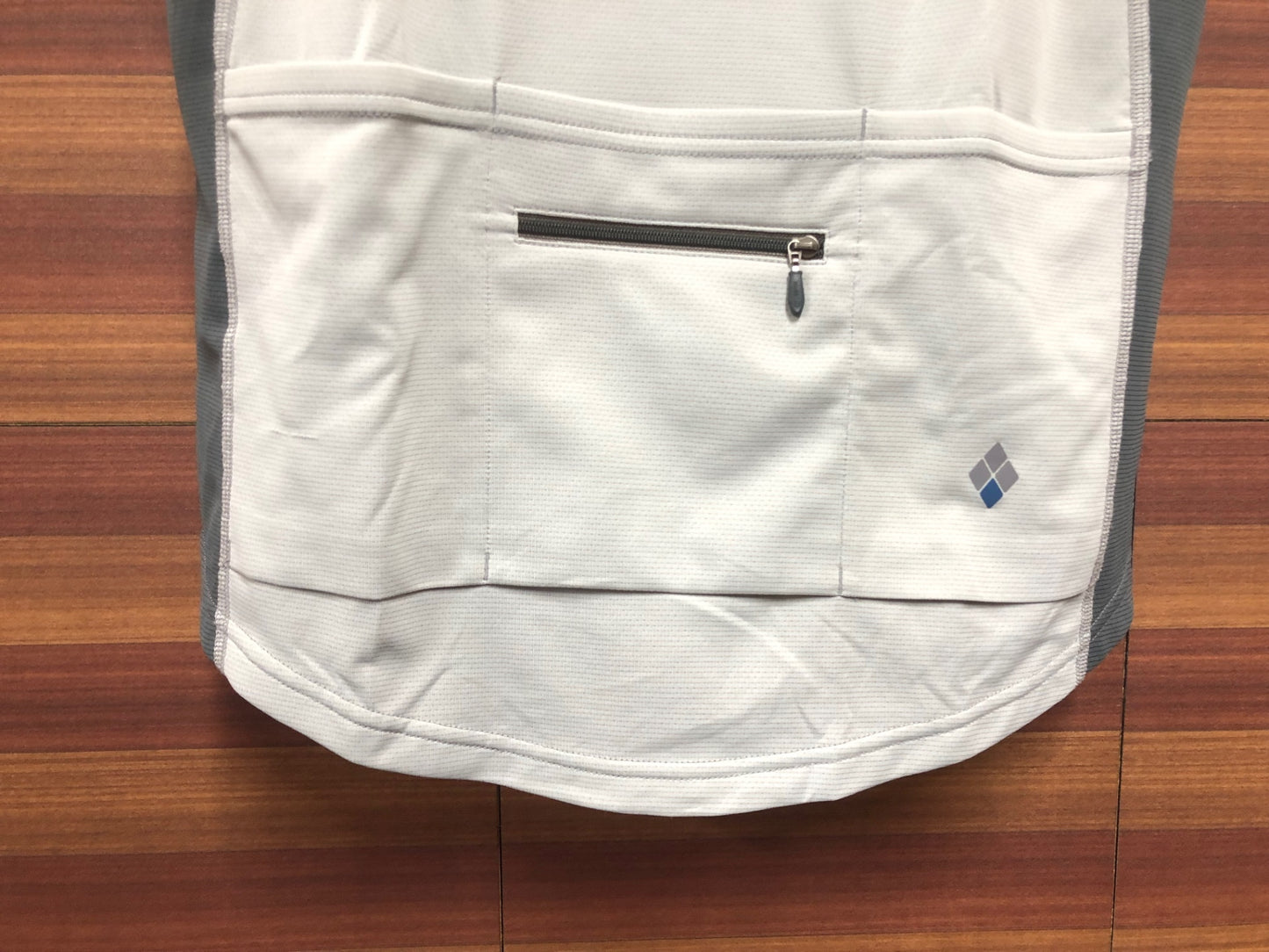 IP252 モンベル mont-bell 半袖 サイクルジャージ グレー M