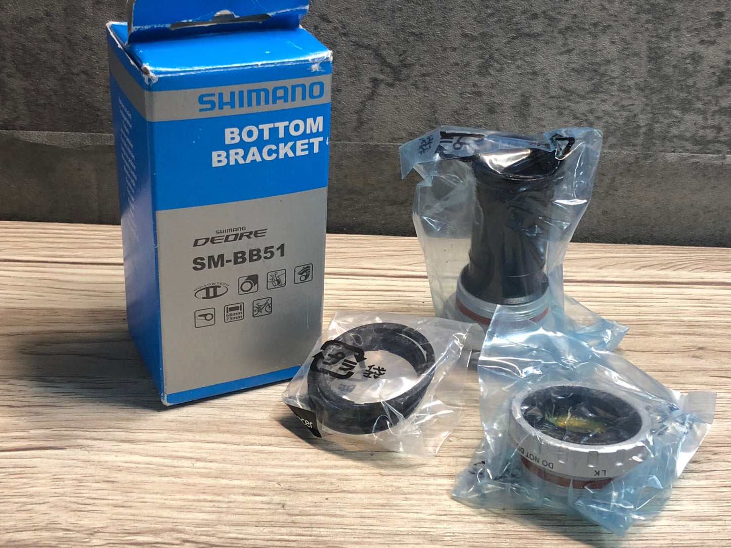 IR827 シマノ SHIMANO デオーレ DEORE SM-BB51 ボトムブラケット