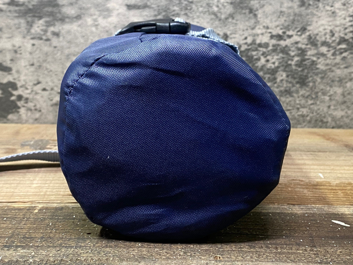 IO358 オーストリッチ Ostrich ロード320 輪行袋 紺