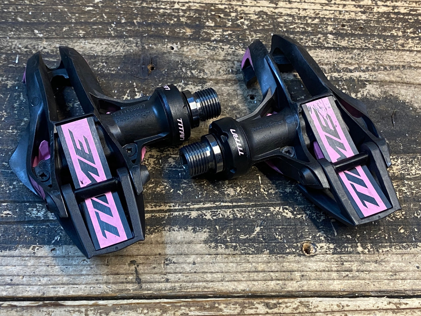 IZ641 タイム TIME XPRESSO12 ビンディングペダル チタンシャフト ピンク