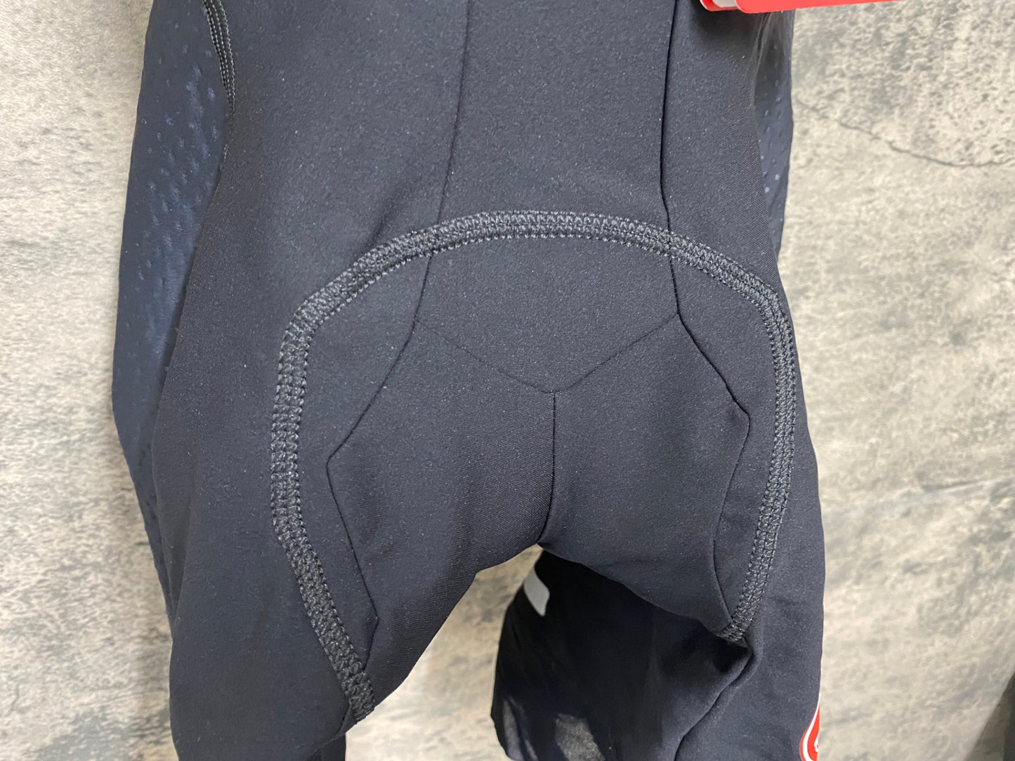 JC657 カステリ CASTELLI ROSSO CORSA ビブショーツ 黒 赤 L 未使用