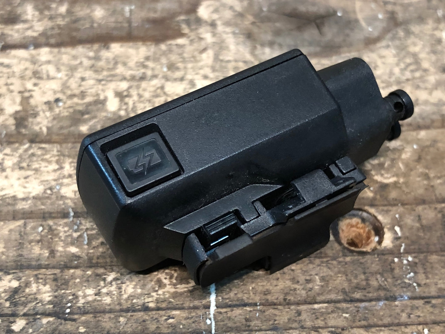 IX119 シマノ SHIMANO SM-EW90-B Aジャンクション 5ポート Di2 電動