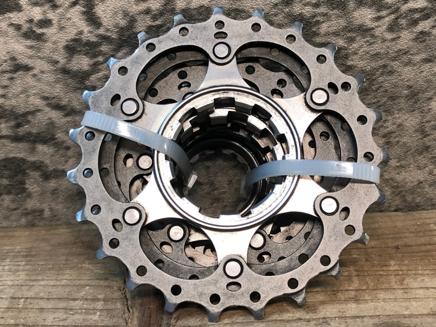 IY399 シマノ SHIMANO デュラエース DURA-ACE CS-7800 スプロケット 12-23T 10S