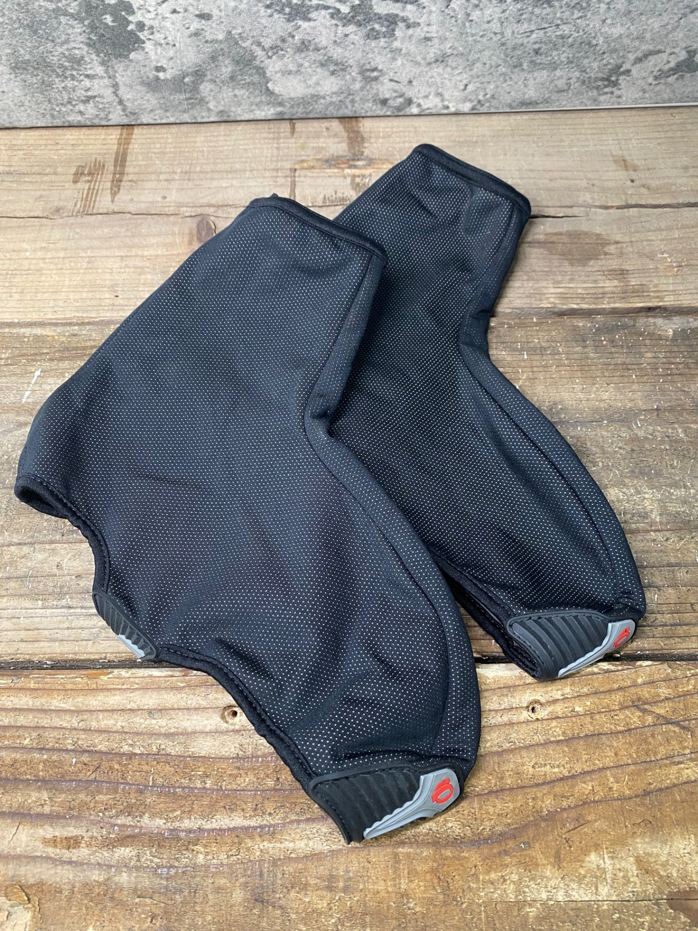 IS042 パールイズミ PEARL iZUMi シューズカバー 黒 S 裏起毛