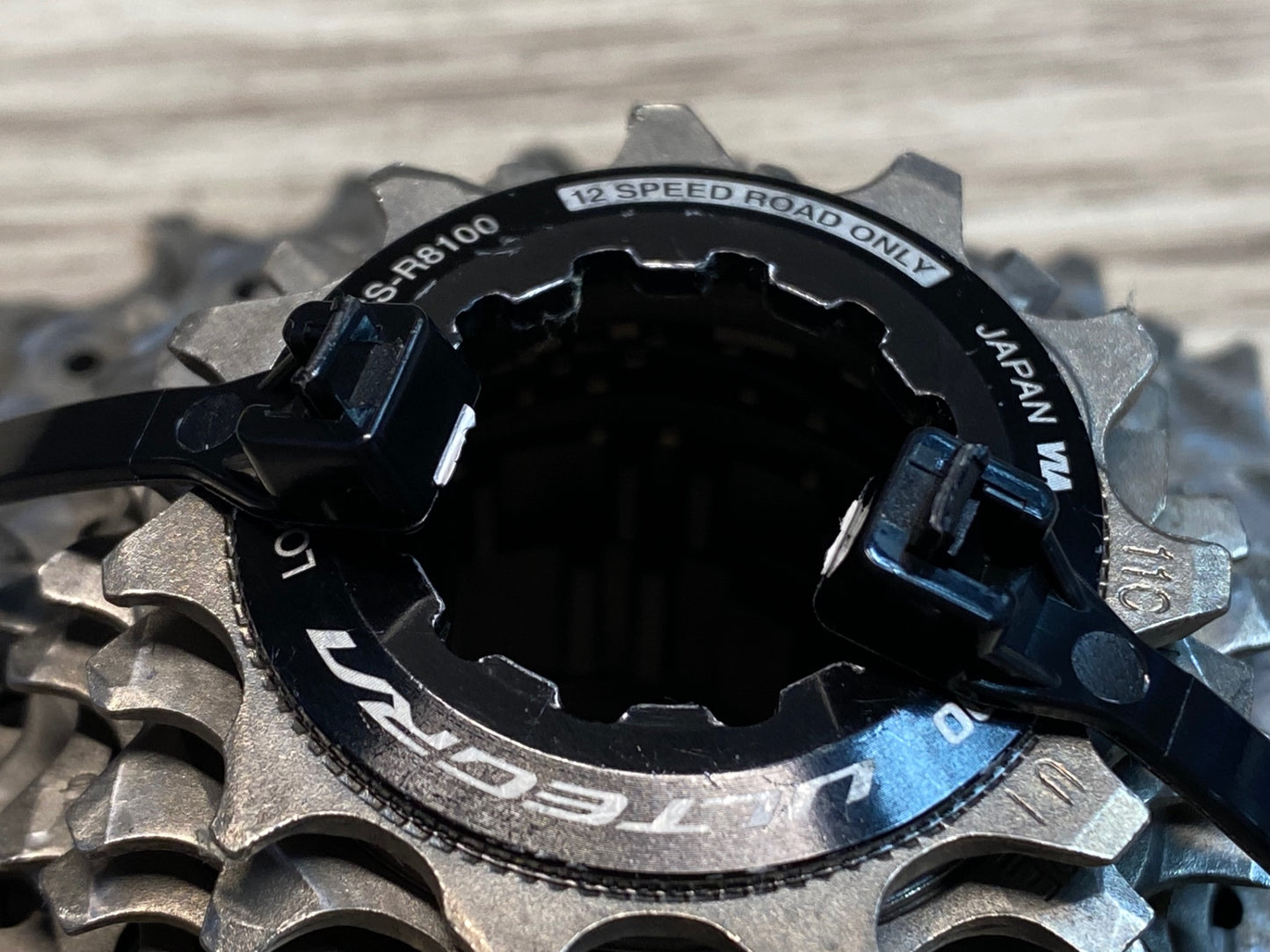 IU009 シマノ SHIMANO アルテグラ ULTEGRA CS-R8100 11-30T スプロケット 12S