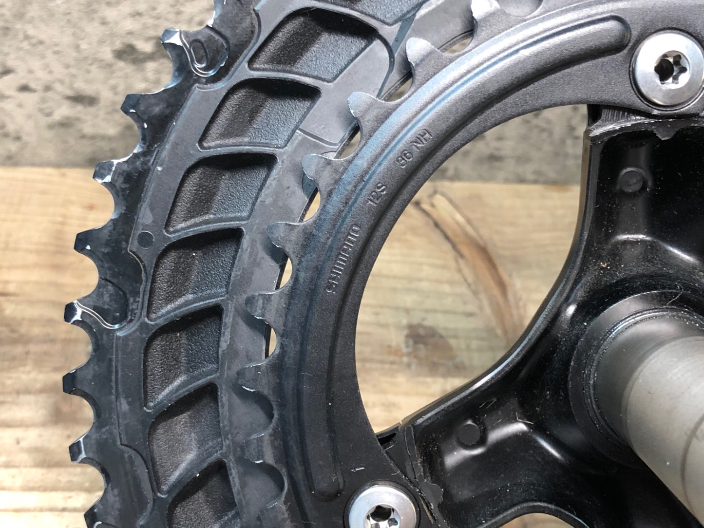 JB551 シマノ SHIMANO 105 FC-R7100 クランクセット 160mm 52-36T