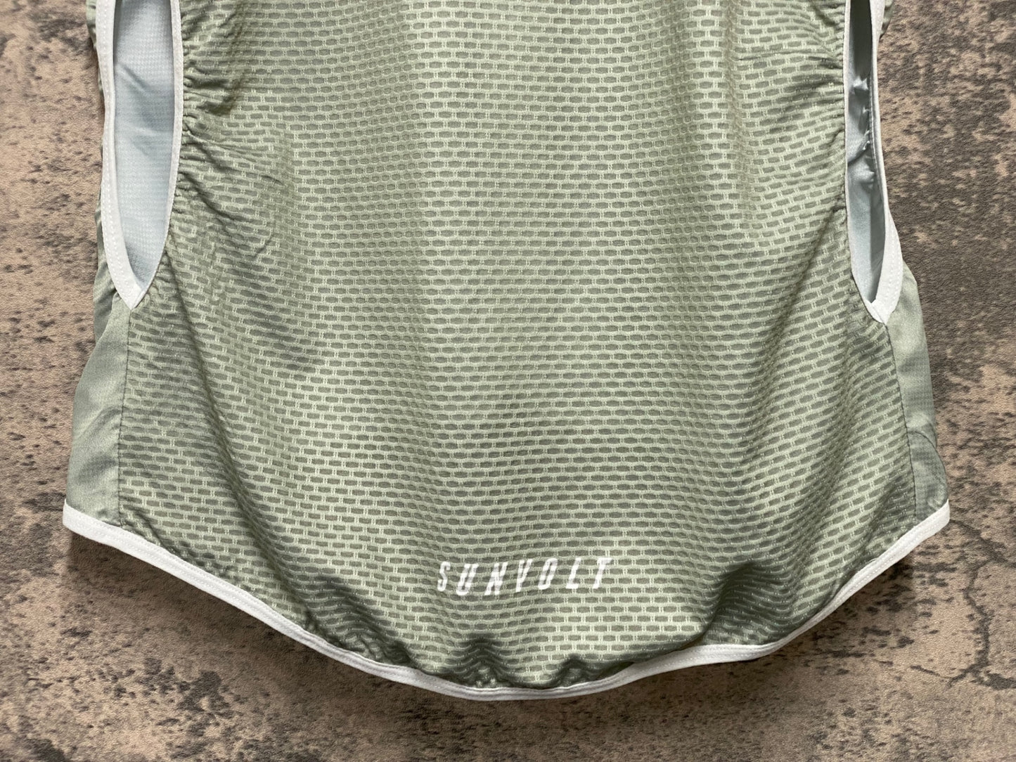 JB703 サンボルト SUNVOLT ジレ サイクルベスト M ライトグレー