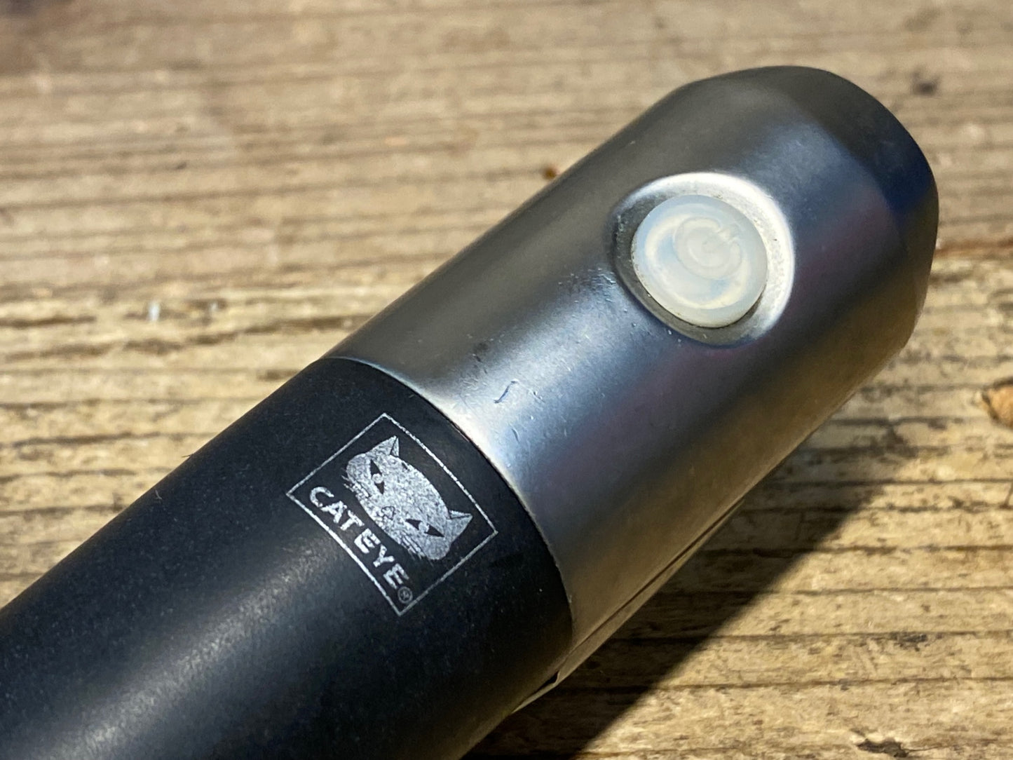 IW727 キャットアイ CATEYE ヴォルト VOLT50 リアライト 点灯確認済