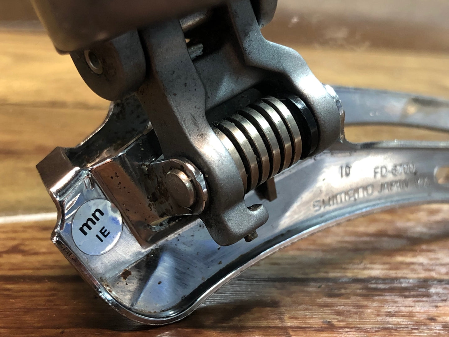 IM379 シマノ SHIMANO アルテグラ ULTEGRA  FD-6700 フロントディレイラー バンド式Φ31.8