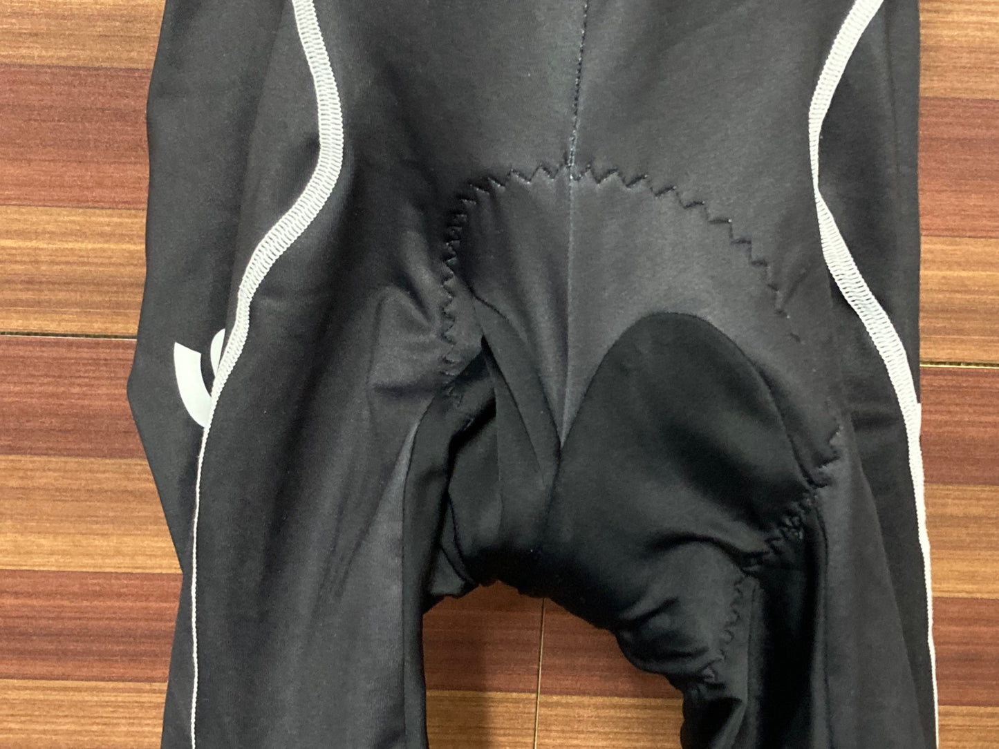 IN743 カステリ CASTELLI ビブショーツ 黒 L STRAVA