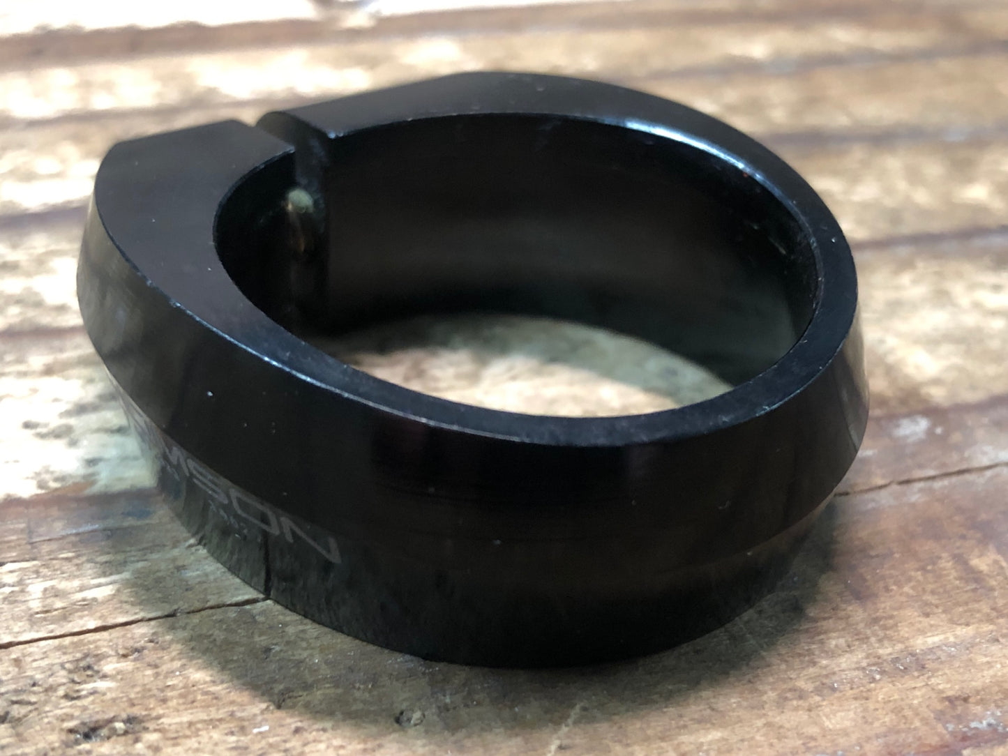 IW674 トムソン THOMSON SC-E104 シートクランプ Φ34.9mm 黒