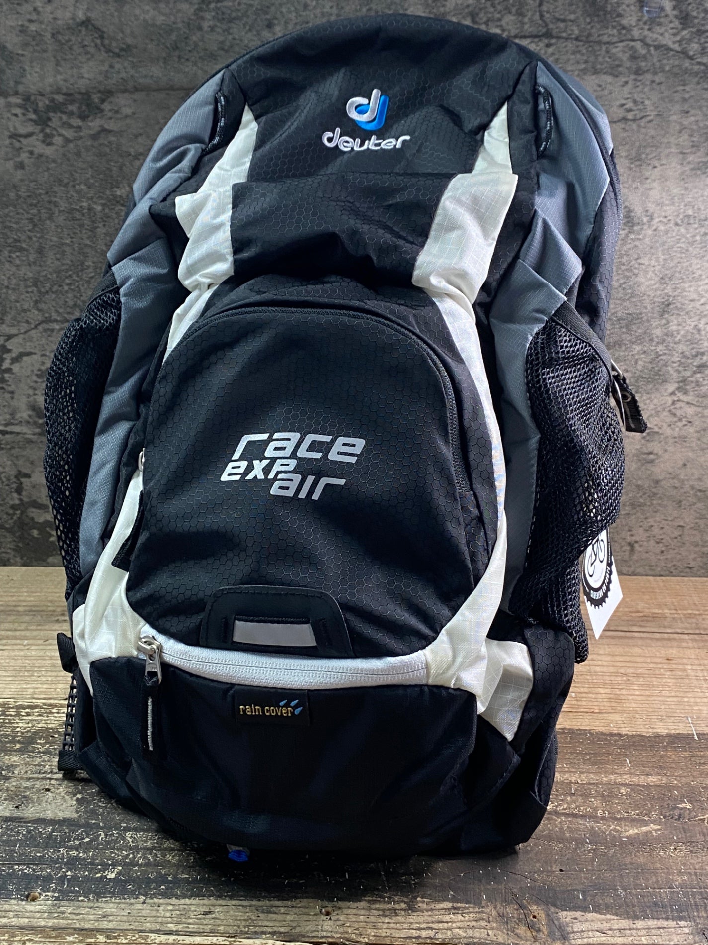JA810 ドイター deuter race exp air リュック バックパック 黒