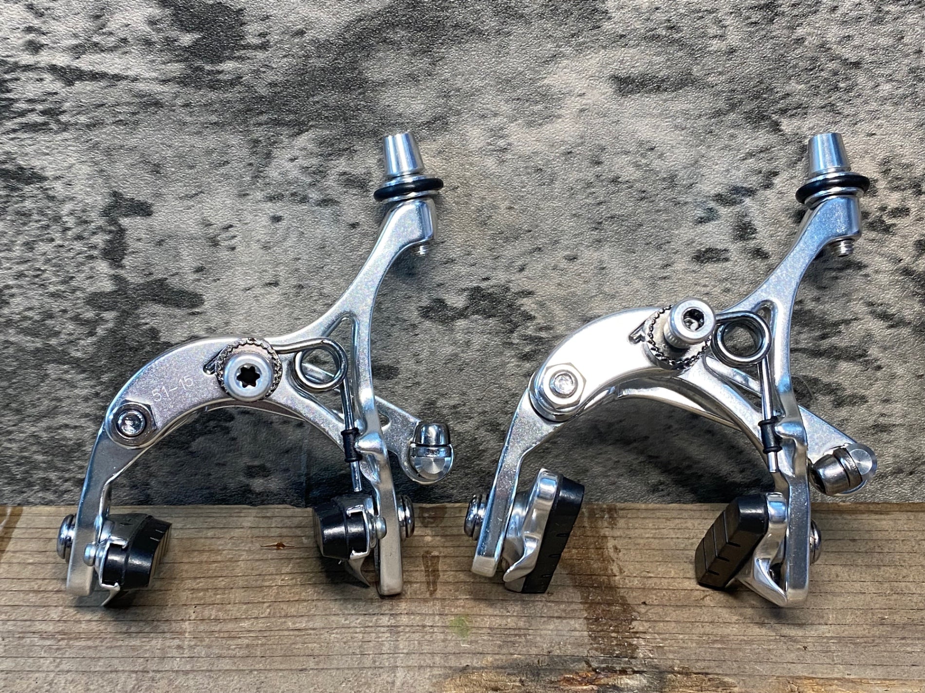 IQ475 カンパニョーロ CAMPAGNOLO キャリパーブレーキ シルバー