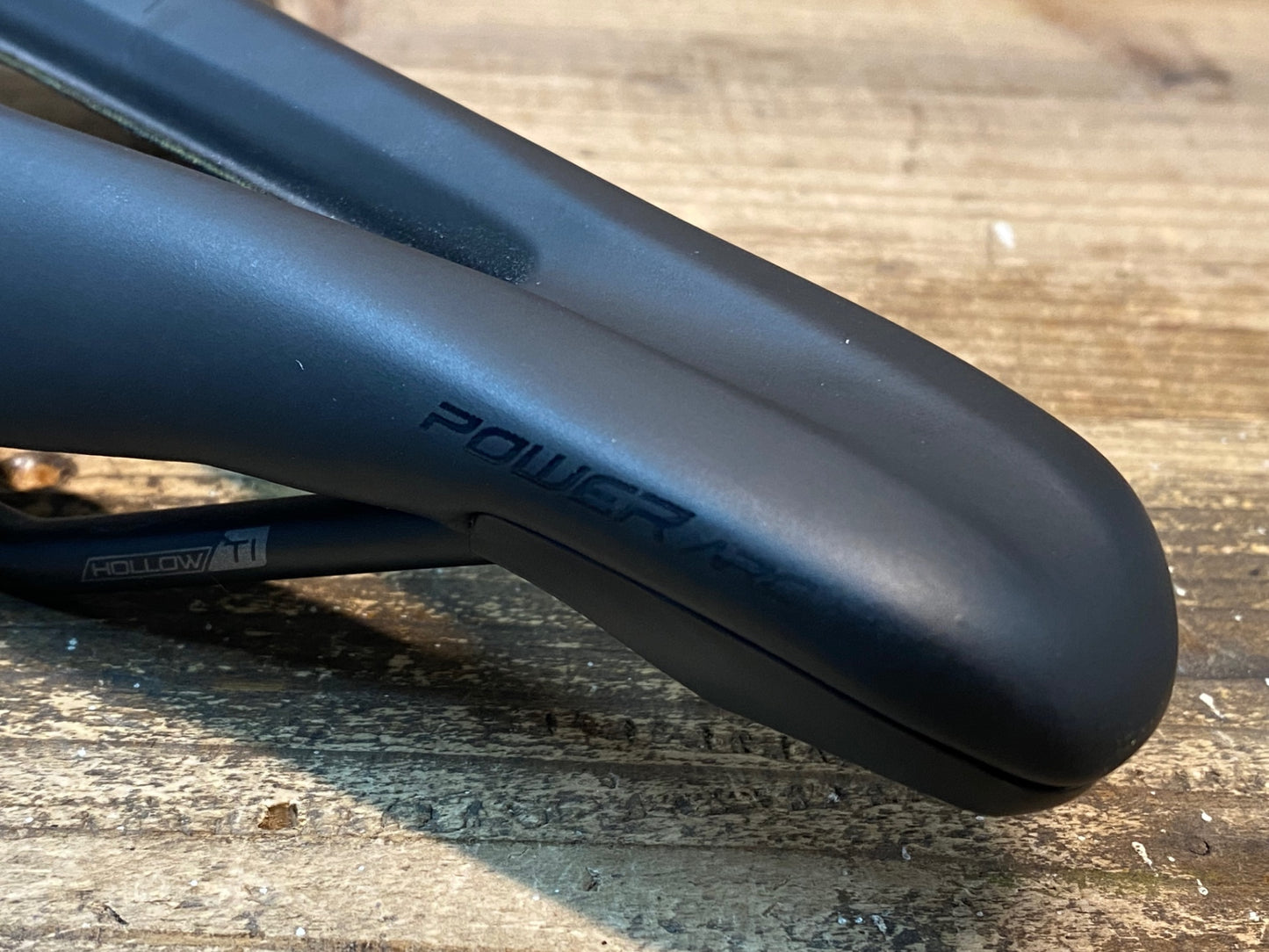 IX442 スペシャライズド SPECIALIZED パワー POWER ARC サドル HOLLOW Tiレール 168mm