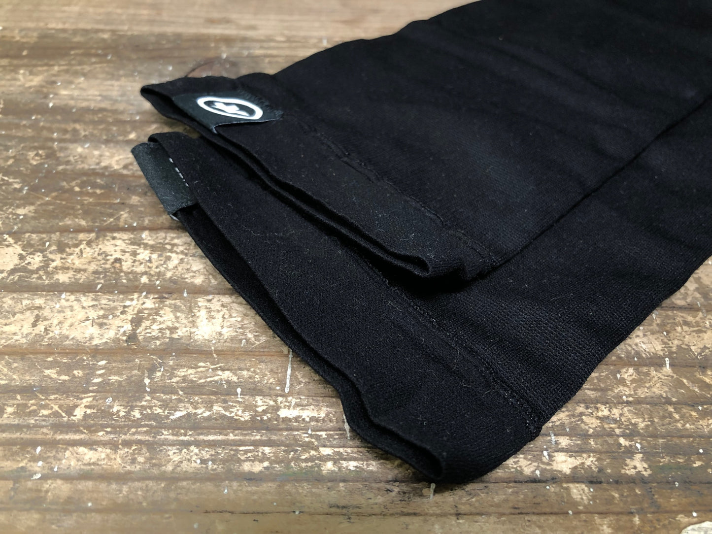 IX045 アソス assos armfoil アームカバー 黒 0