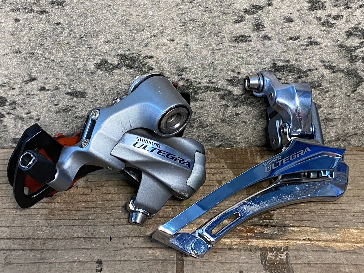 IX705 シマノ アルテグラ ULTEGRA FD-6700 RD-6700 フロント リアディレイラー セット 2x10S 取付ボルト