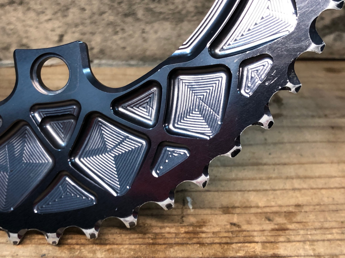 IQ465 アブソリュートブラック ABSOLUTE BLACK OVAL アウターチェーンリング 50T