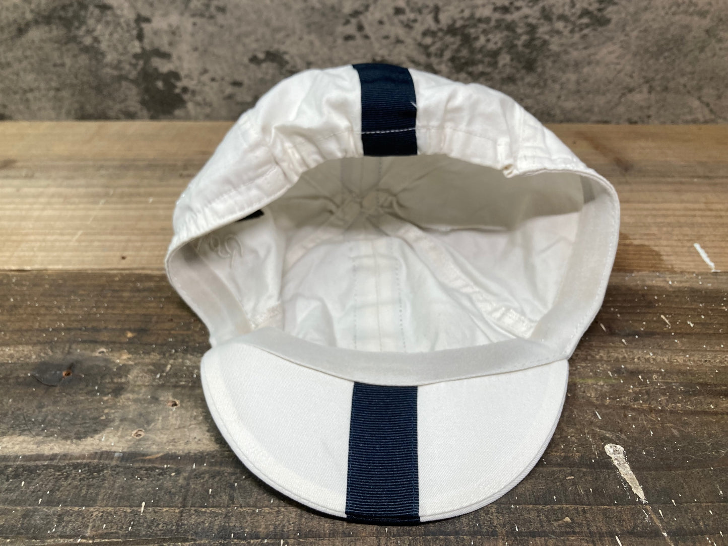 IQ662 ラファ Rapha サイクルキャップ 白