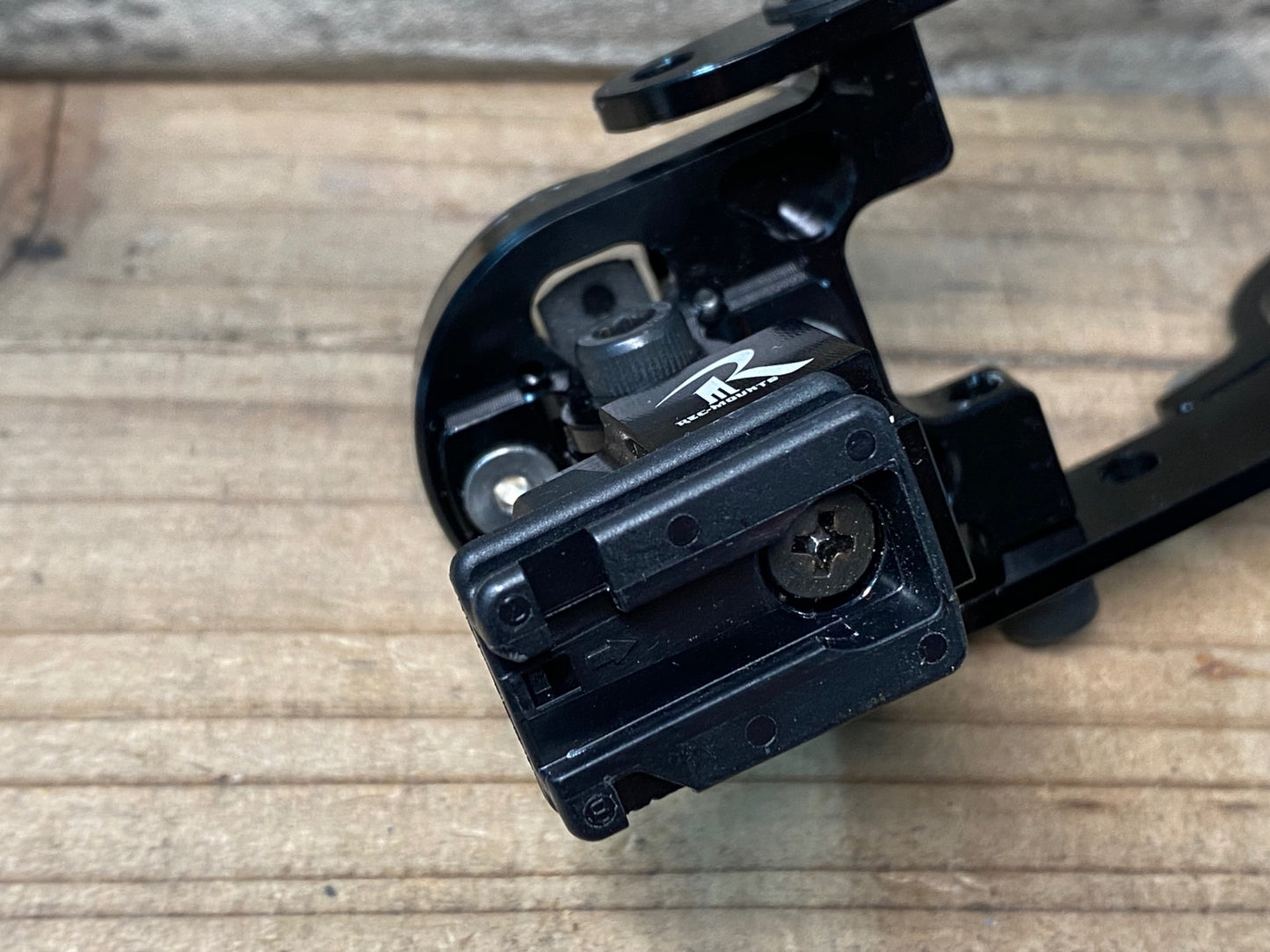 IR568 レックマウント Rec-Mounts 両持ち アウトフロントマウント Φ31.8 GARMIN/CATEYE