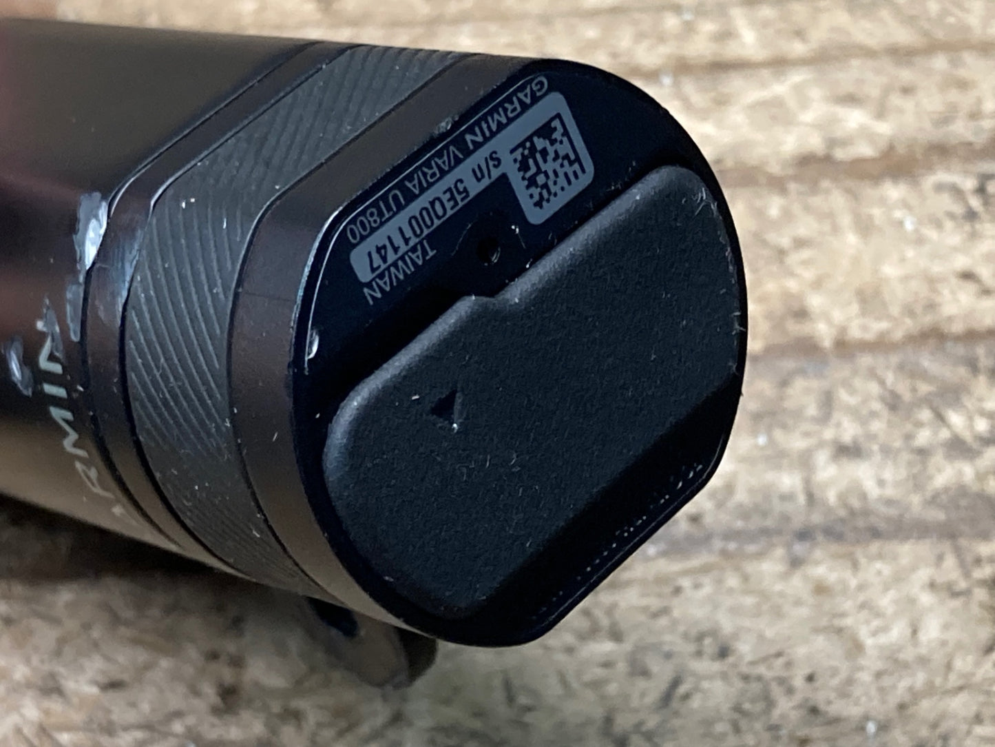 IL990 ガーミン GARMIN ヴァリア VARIA UT800 フロントライト 点灯確認済