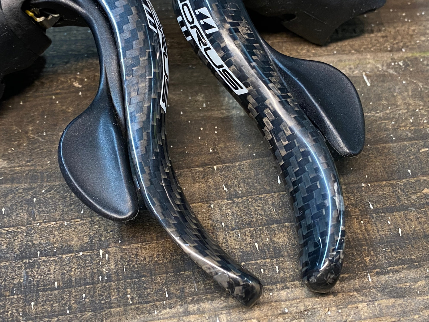 IH829 カンパニョーロ Campagnolo コーラス CHORUS レバー左右セット 2×11S カーボン ※イコールプーリー組み込み 純正プーリー付属