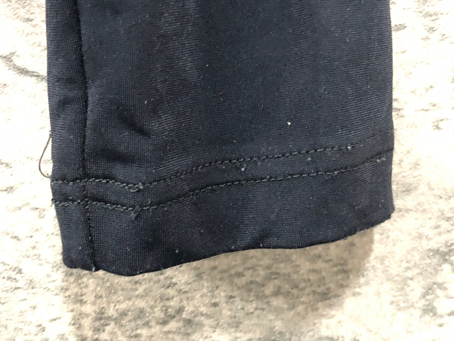 IY188 ドットアウト DOTOUT 長袖 サイクルジャージ 黒 総柄 XS