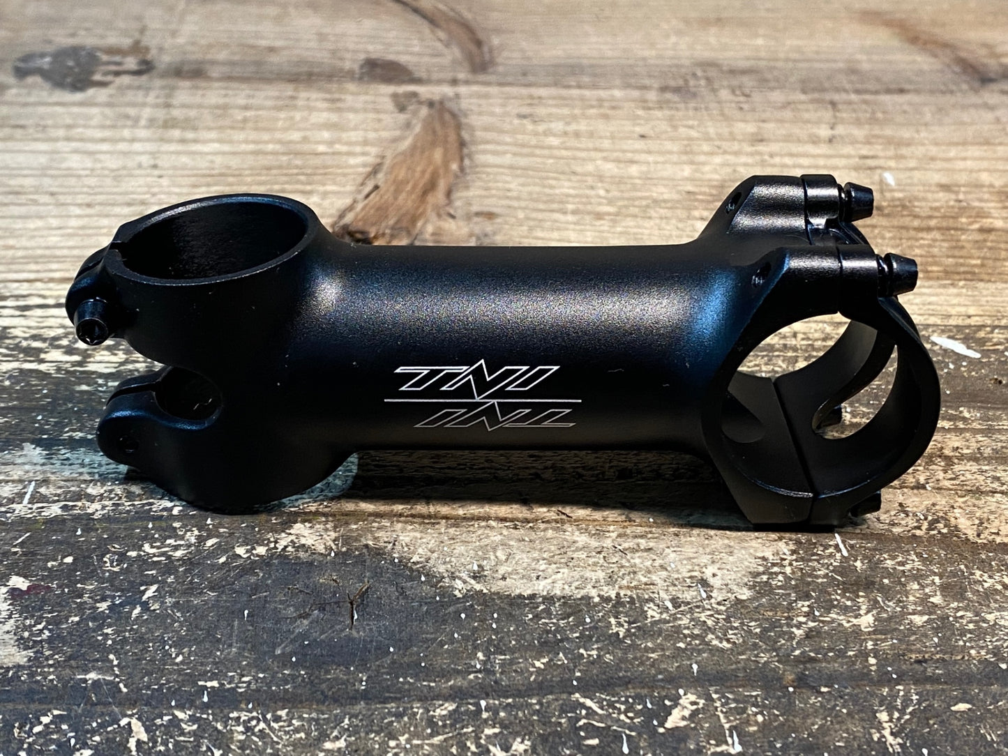 IT104 TNi ヘリウム Helium 6 アルミ ステム 黒 90mm Φ31.8 OS