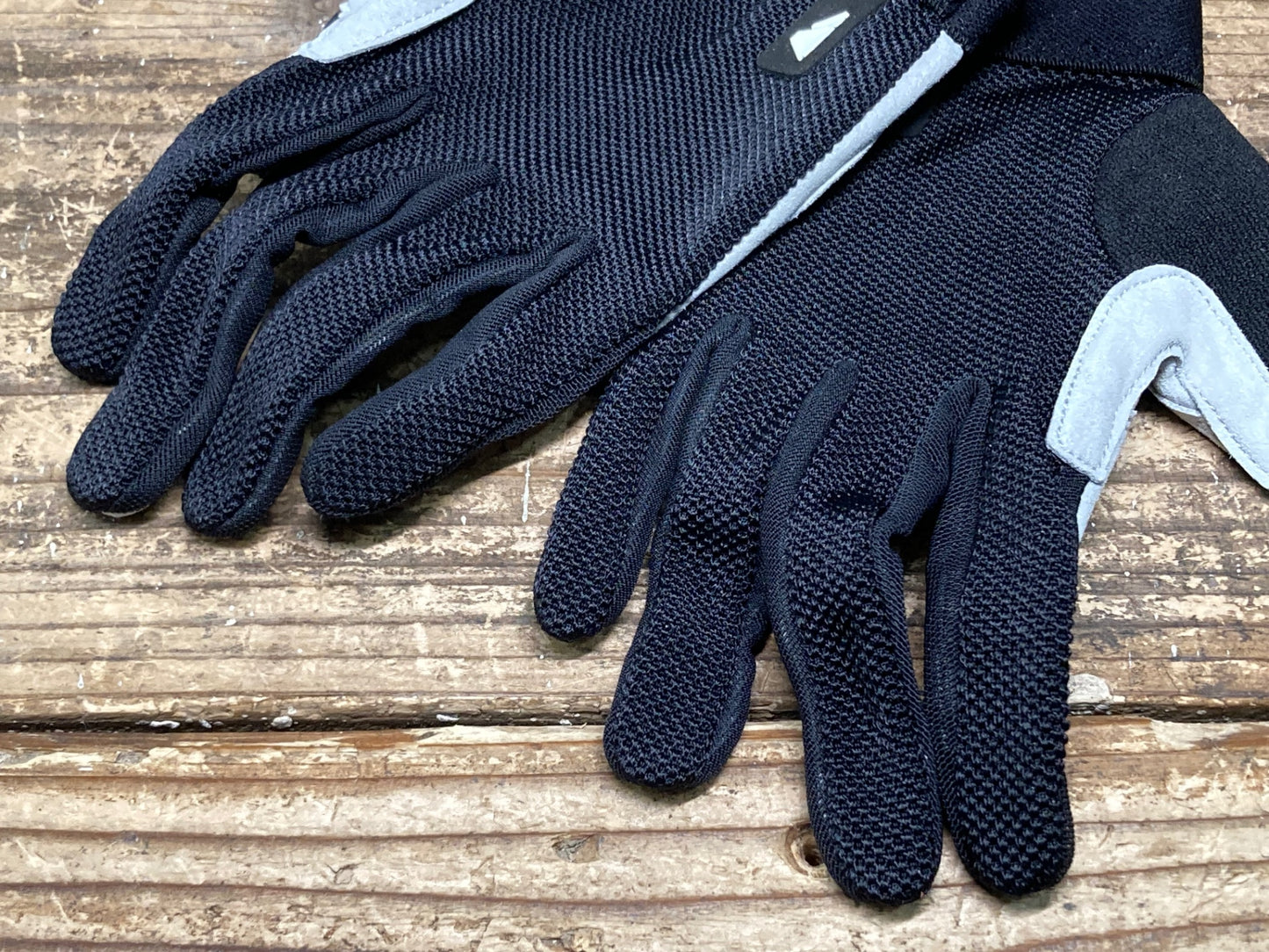 IY350 キャニオン CANYON 長指 クローブ 黒 XS