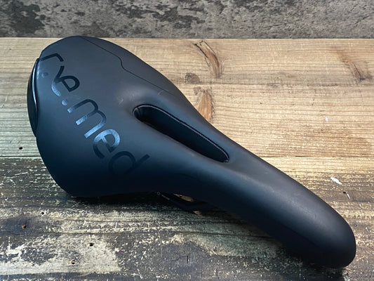IO030 セラロイヤル selle royal r.e.med サドル クロモリレール 143mm