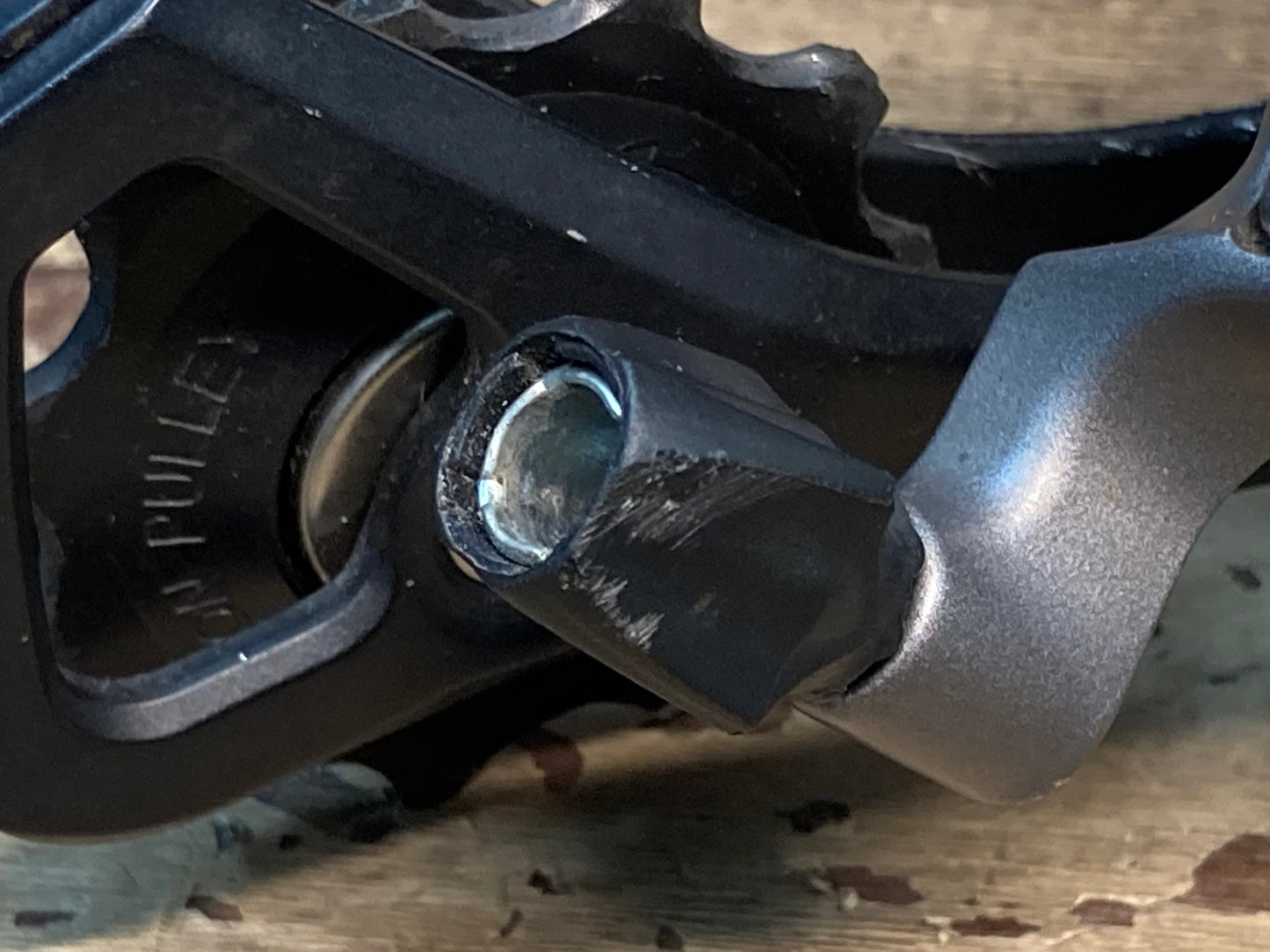 GN225 シマノ SHIMANO 105 RD-5701 リアディレイラー GS シルバー