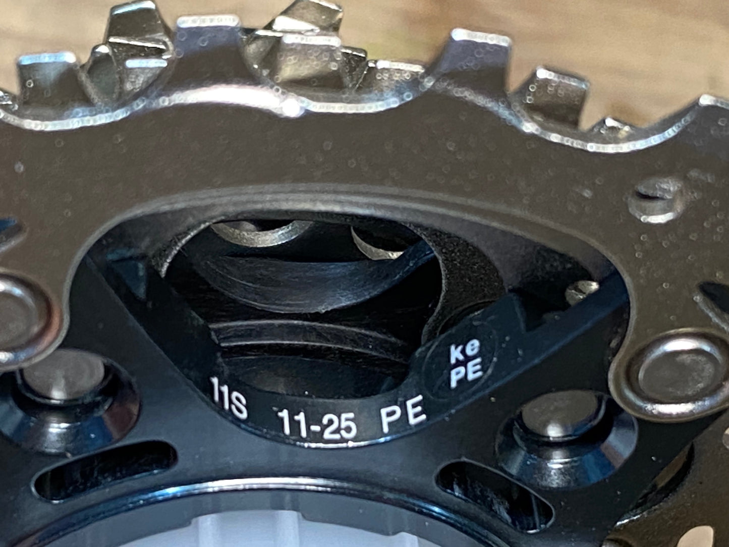 IV578 シマノ SHIMANO アルテグラ ULTEGRA CS-R8000 スプロケット 11-25T