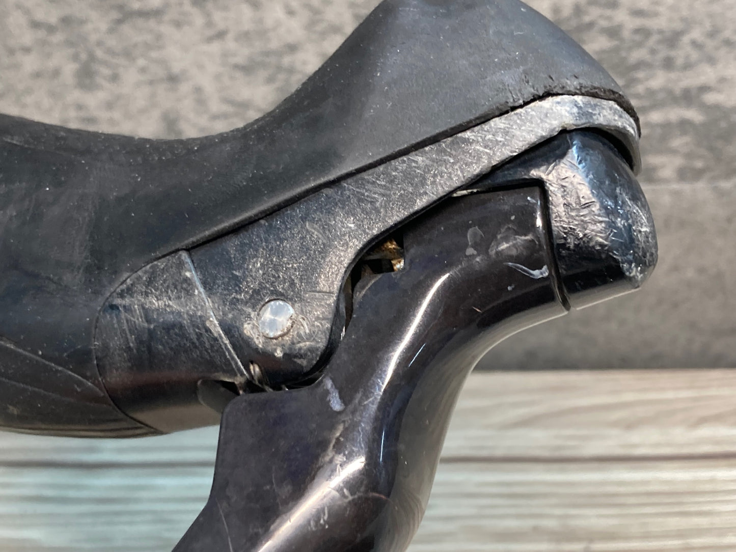 IX298 シマノ SHIMANO 105 ST-R7000 STIレバー 2x11S ※ガリ傷大のためジャンク